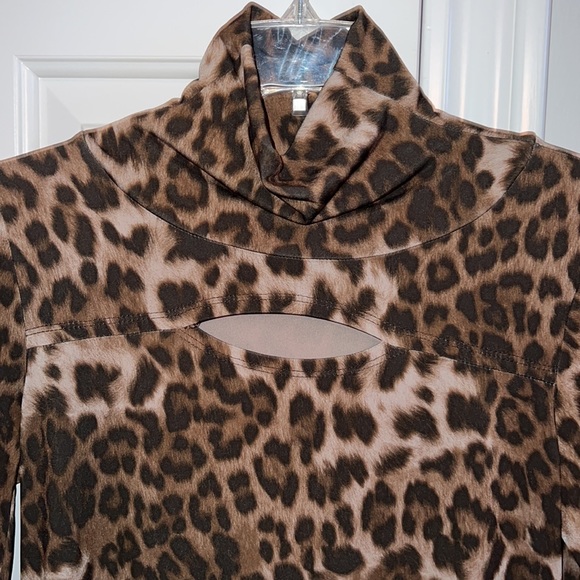 Clara Sun Woo Long Sleeve Top - Picture 3 of 8